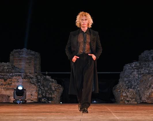 Entertainment Themen der Woche KW29 Entertainment Bilder des Tages Taormina,Italy TAOMODA WEEK Nihan Buruk with his collection St.Nian Paris catwalk show for the first time in Italy at the Ancient Theater of Taormina during TAOMODA WEEK 2023 In the photo:St.Nian Paris catwalk show  Copyright: x xipa-agency.netx xNickxZonnax IPA_IPA39322973