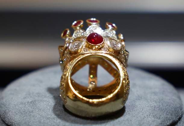 Gold, Ruby, and Diamond Crown Ring, designed and commissioned by Tupac Shakur in 1996 is on display at a media preview exclusive first-look at Sotheby s third dedicated Hip Hop Auction at Sotheby s on Thursday, July 20, 2023 in New York City.  NYP20230720134 JOHNxANGELILLO
