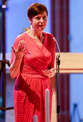 Ulla Fiebig die neue SWR Landessenderdirektorin Rheinland-Pfalz bei der Eröffnung des Musiksommers in der Kath. Kirche St. Stephan in Mainz