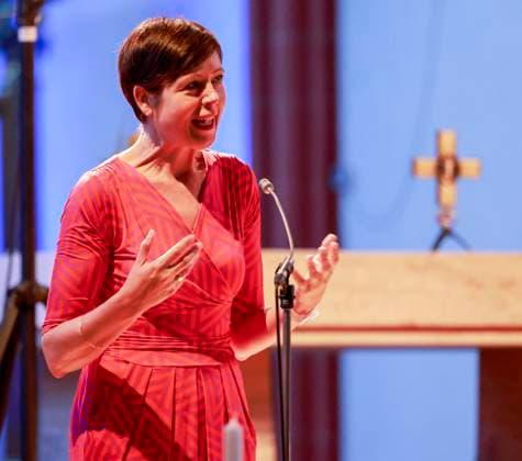Ulla Fiebig die neue SWR Landessenderdirektorin Rheinland-Pfalz bei der Eröffnung des Musiksommers in der Kath. Kirche St. Stephan in Mainz
