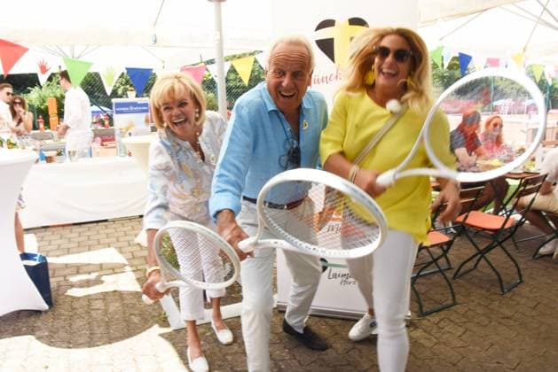 Margot Steinberg Wirt Silja Steinberg Wirtin Organisatoren Oberhaching-Muenchen 23.07.2023 Sportpark Beutelstahl Oberhaching Muenchner Herz 3. Grosses Benefiz Doppelturnier Muenchen