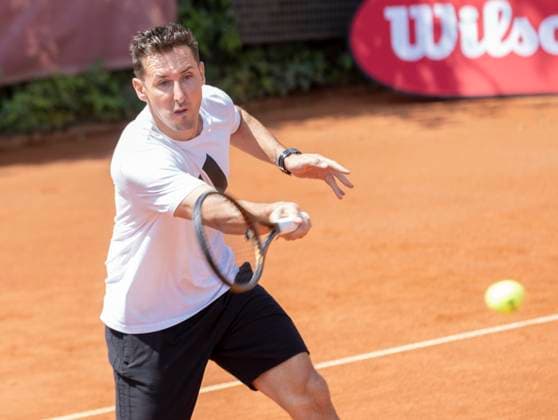 Miroslav Klose Charity Benefiz-Tennis-Doppelturnier für Münchner Herz im Sportpark Beutelstahl in München Datum: 23.07.2023