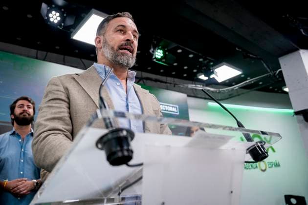 News Bilder des Tages Spain Election - Right-Wing Bloc Falls Short Of Majority - Madrid Vox candidate for the Presidency of the Government of Spain, Santiago Abascal (c), during the monitoring of the election day of the general elections at the headquarters of Vox, on July 23, 2023, in Madrid, Spain. All Spaniards have been called today, July 23, 2023, to elect their representatives for the next four years. At stake are 350 seats in the Congress and 208 in the Senate (since 57 of the 265 senators are appointed by autonomous regions), which will have to elect the next Government. Photo by A. Perez Meca Europa Press ABACAPRESS.COM Madrid Spain  Copyright: xEuropaxPress ABACAx 861712_009 EuropaxPress ABACAx 861712_009 