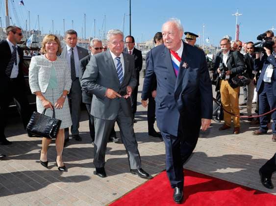 German President Gauck Visits Marseille Marseille senator and mayor Jean-Claude Gaudin welcomes German President Joachim Gauck and his companion Daniela Schadt at the City Hall in Marseille, southern France on September 5, 2013. It is the first formal state visit to France by a German head of state in 17 years. Gauck came to mark the 50th anniversary of the post-war Elysee reconciliation treaty between both nations. Marseille is one of this year s European Capitals of Culture. Photo by Philippe Laurenson ABACAPRESS.COM Marseille France  Copyright: xLaurensonxPhilippe ABACAx 412964_008 LaurensonxPhilippe ABACAx 412964_008 