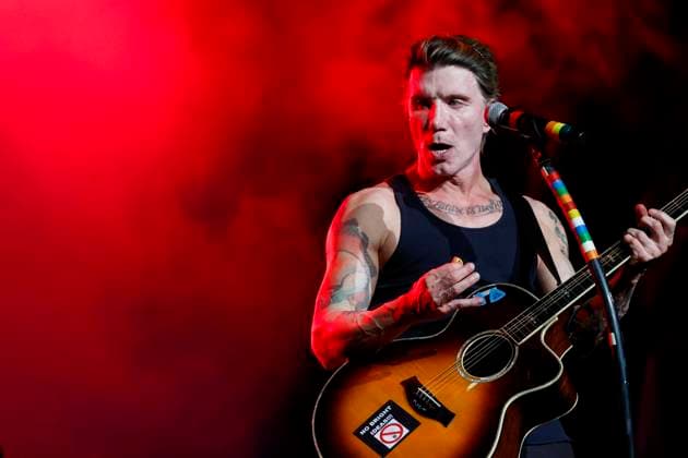 Bilder des Jahres 2023, Entertainment 07 Juli Entertainment Themen der Woche KW30 July 24, 2023, Clearwater, Florida, USA: John Rzeznik of Goo Goo Dolls performs during the first Ã¢â‚¬oeBig Night OutÃ¢â‚¬Â tour stop at The Sound at Coachman Park in Clearwater on Monday, July 24, 2023. Clearwater USA - ZUMAs70_ 20230724_zan_s70_077 Copyright: xIvyxCeballox