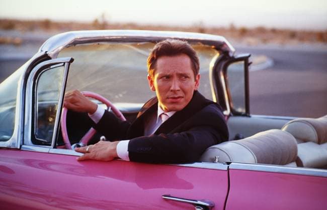Helmut Lotti, belgischer Sänger aus den Bereichen Pop und Crossover, im Cabrio unterwegs in Las Vegas im Rahmen des My Tribute to the King Albums, USA 2002. Las Vegas Nevada USA Copyright: xUnitedxArchivesx xAlexanderxStingl STI_8704000653 EDITORIAL USE ONLY
