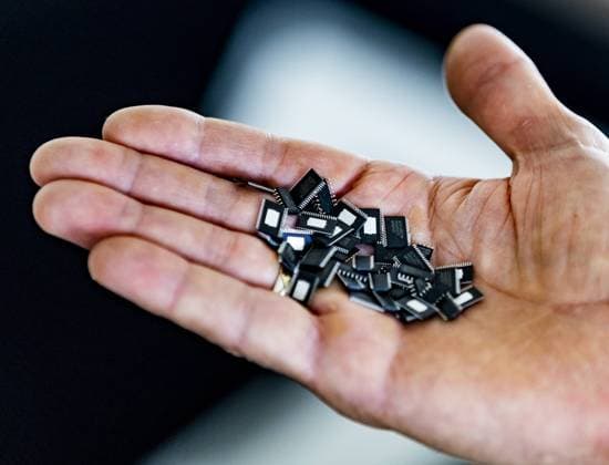 NIJMEGEN - Chips at chip producer NXP. The company makes chips for numerous devices that are connected to the internet. ANP REMKO DE WAAL netherlands out - belgium out  Copyright: xx x474296162x originalFilename: 474296162.jpg