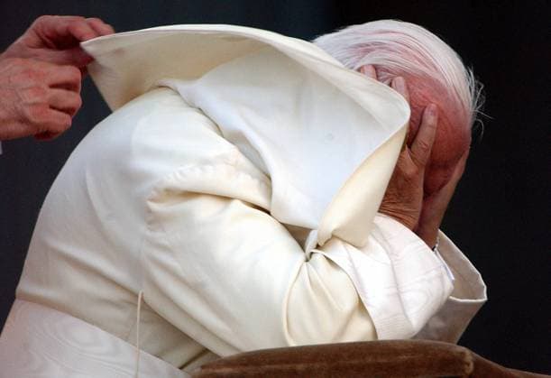 Pope John Paul II to be beatified on May 1, 2011. File Photo. Pope John Paul II celebrated the Corpus Domini mass in front of Saint John in Lateran Basilic in Rome, Italy on June 19,2003. Photo by Eric Vandeville ABACAPRESS.COM Vatican Italy  Copyright: xVandevillexEric ABACAx 260446_026 VandevillexEric ABACAx 260446_026 
