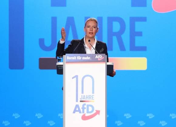 Bilder des Jahres 2023, News 07 Juli News Themen der Woche KW30 News Bilder des Tages Magdeburg, Sachsen-Anhalt, Deutschland, 29.07.2023: Alice Weidel hält eine Rede auf AfD-Bundesparteitag *** Magdeburg, Saxony Anhalt, Germany, 29 07 2023 Alice Weidel gives a speech at AfD federal party conference Copyright: xdtsxNachrichtenagenturx dts_20849