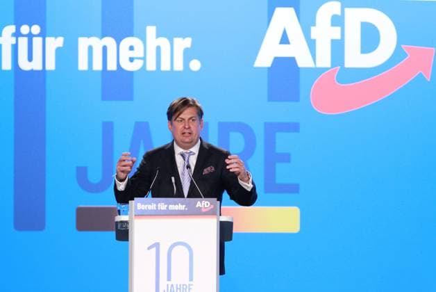 Magdeburg, Sachsen-Anhalt, Deutschland, 29.07.2023: Maximilian Krah hält eine Rede zur Vorstellung als Spitzenkandidat für die Europawahl auf AfD-Bundesparteitag *** Magdeburg, Saxony Anhalt, Germany, 29 07 2023 Maximilian Krah delivers a speech introducing himself as the top candidate for the European elections at AfD national party conference Copyright: xdtsxNachrichtenagenturx dts_20866