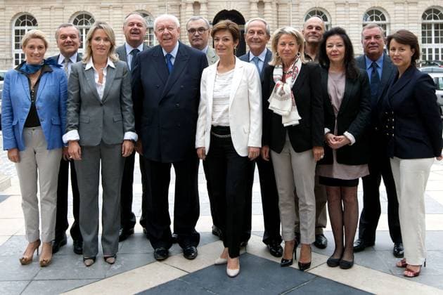 Chantal Jouanno and Francois Fillon at Senate - Paris French Sports minister Chantal Jouanno poses with Senator and Mayor of Marseille, Jean-Claude Gaudin, Senator of Paris, Catherine Dumas, Claude Annick Tissot, Philippe Dominati, Daniel-Georges Courtois, Celine Boulay-Esperonnier, Herve Benessiano, Delphine Burckli, Patrick Tremege, Marie-Claire Daveu, Gerard d Aboville and Roger Romani at Senate for the senate elections, in Paris, France on September 08, 2011. Photo by Stephane Lemouton ABACAPRESS.COM Paris France  Copyright: xLemoutonxStephane ABACAx 288808_014 LemoutonxStephane ABACAx 288808_014 