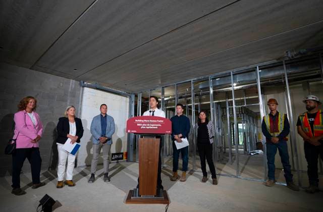 July 31, 2023, Hamilton, Ont, CAN: Prime Minister Justin Trudeau speaks during a visit to an apartment complex under construction in Hamilton, Ont., Monday, July 31, 2023. He was joined today by the Mayor of Hamilton, Andrea Horwath, to announce a joint investment of nearly $64 million from the Government of Canada and the City of Hamilton to build and repair 214 homes for families in the city. Hamilton CAN  - ZUMAc35_ 20230731_zaf_c35_062 Copyright: xPeterxPowerx