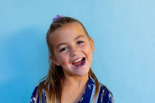 Creative Highlights Symbolbilder Portrait of happy caucasian schoolgirl with ponytail over blue background at elementary school Portrait of happy caucasian schoolgirl with ponytail over blue background at elementary school. Education, childhood, development, learning and school, unaltered., model released, , property released, Cape Town, South Africa, 01.04.2023, 4062253.jpg, people,portrait,happy,caucasian,schoolgirl,ponytail,blue background,elementary school,school education,childhood development,learning,unaltered,young,smile,person,cute,face,adult,attractive,cheerful,lifestyle,education,student,pretty,happiness,fun,school,smiling,childhood,kid,studying,blue,background,elementary,development Child,Girl,Female,White