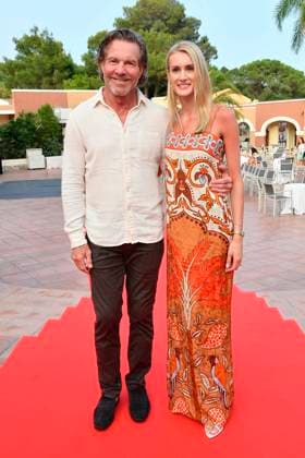 Pula : Filming Italy Sardinia Festival . Early evening red carpet Pula : Filming Italy Sardinia Festival . Red carpet prime time. Pictured : Laura Savoie and Dennis Quaid Chaff Italy  Copyright: xIPA ABACAx BRIPA20230623_430 IPA ABACAx BRIPA20230623_430 