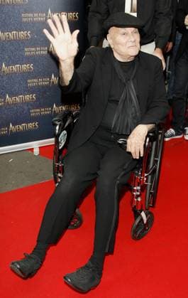 Tony Curtis attends the Jules Verne Adventure Film Festival in Paris Actor Tony Curtis arrives at the Jules Verne Adventure Film Festival at the Grand Rex on April 26, 2008 in Paris, France. Tony Curtis is in Paris to evoke his Shiloh foundation in favour of the mistreated horses. Photo by Marco Vitchi ABACAPRESS.COM Paris France  Copyright: xVitchixMarco ABACAx 150914_02 VitchixMarco ABACAx 150914_02 