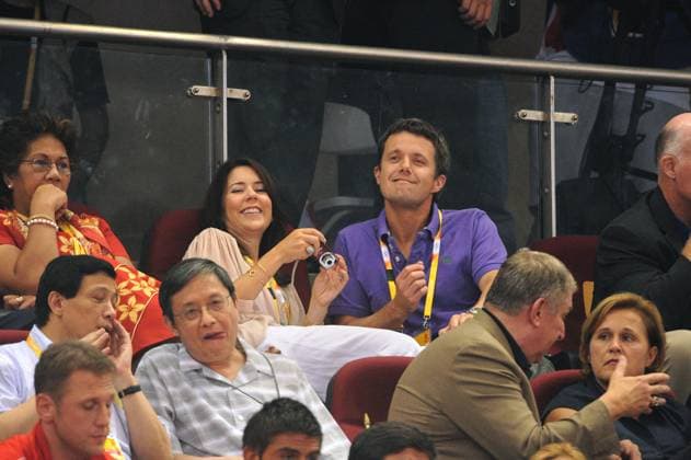 Beijing 2008 Olympics - Denmark Crown Princes Watch BaskettBall USA vs China Crown Prince Frederik of Denmark and his wife Crown Princess Mary attend the Basket Game USA China at the Olympic Basketball Gymnasium day 2 of the XXIX Olympic games in Beijing, China on August 10, 2008. Photo by Gouhier-Hahn-Nebinger Cameleon ABACAPRESS.COM Beijing China  Copyright: xGouhier-Hahn-Nebinger ABACAx 160389_032 Gouhier-Hahn-Nebinger ABACAx 160389_032 