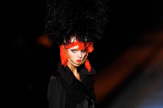 John Galliano Spring Summer 2009 Ready-to-Wear fashion Show - Paris Anja Rubik presents a creation by British designer John Galliano as part of his Spring Summer 2009 women s ready-to-wear fashion collection show in Paris October 4, 2008. Photo by Mehdi Taamallah ABACAPRESS.COM Paris France  Copyright: xTaamallahxMehdi ABACAx 165755_06 TaamallahxMehdi ABACAx 165755_06 