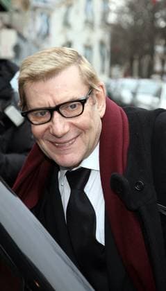 Yves Saint Laurent leaves Four Seasons hotel in Paris French designer Yves Saint Laurent leaves Four seasons hotel in Paris, France on January 23, 2007. Photo by Denis Guignebourg ABACAPRESS.COM Paris France  Copyright: xGuignebourgxDenis ABACAx 114196_01 GuignebourgxDenis ABACAx 114196_01 