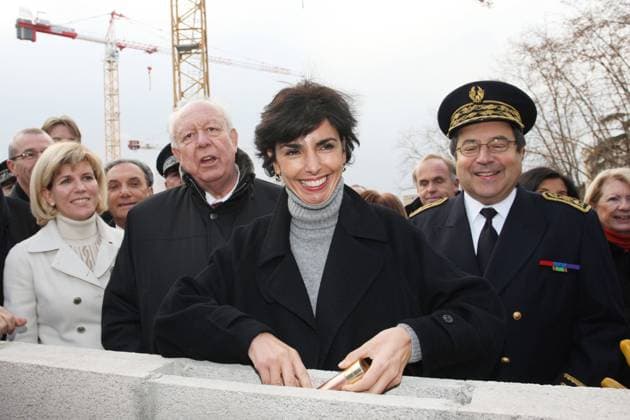 Justice Minister Rachida Dati inaugurates construction in Marseille Justice Minister Rachida Dati starts with, city mayor Jean-Claude Gaudin (l) and PACA Region Prefect Michel Sappin (r), the construction of a new house-building, for employees of her ministry, in Marseille, France on December 15, 2007. Photo by Philippe Laurenson ABACAPRESS.COM Marseille France  Copyright: xLaurensonxPhilippe ABACAx 140122_04 LaurensonxPhilippe ABACAx 140122_04
