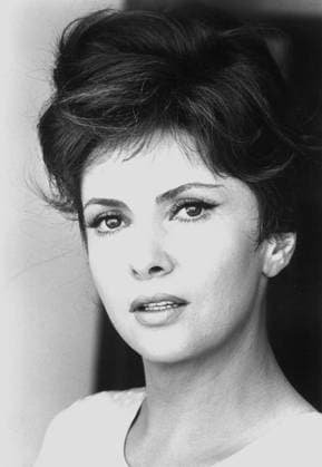Gina Lollobrigida Portrait Actress Gina Lollobrigida while shooting the film Woman Of Straw Palma de Mallorca Spain  Copyright: xLeoxFuchsx R0054-Lollobrigida-WomanOfStraw