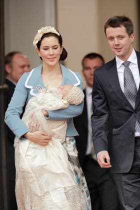Royal Christening in Copenhagen Denmark s Crown Prince Frederik and Crown Princess Mary arrive for the christening of their first child who will be named Christian Valdemar Henri John by Bishop Erik Norman Svendsen during a ceremony held at Copenhagen Christianborg Palace chapel, Denmark on January 21, 2006. Photo by Thierry Orban ABACAPRESS.COM Copenhagen Denmark  Copyright: xOrbanxThierry ABACAx 90370_04 OrbanxThierry ABACAx 90370_04