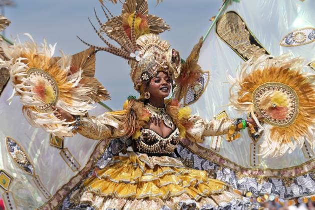 August 5, 2023, Toronto, ON, CAN: A reveller takes part in the Toronto Caribbean Carnival, on Saturday, August 5, 2023. Toronto CAN  - ZUMAc35_ 20230805_zaf_c35_140 Copyright: xChrisxYoungx