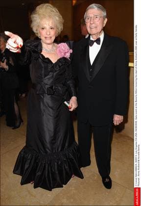 34257 05 Lionel Hahn ABACA. 34257-5. Los Angeles-CA-USA. 04 26 2002. Gala event at the Beverly Hilton honoring the start of Army Archerd s 50th year at Daily Variety.Pictured : Army Archerd & his wife Selma  Copyright: xHahnxLionel ABACAx 34257_05 HahnxLionel ABACAx 34257_05