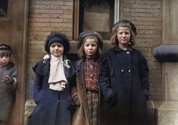 Portrait of Young Newsgirls waiting for Paper Delivery, Hartford, Connecticut, USA, Lewis Hine, 1909  Copyright: xCircaxImagesx ghi-circa01260
