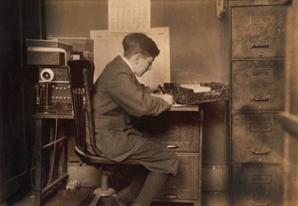 Young Office Boy, J.J. O Brien and Sons, New York City, New York, USA, Lewis Hine, 1917  Copyright: xCircaxImagesx ghi-circa01326