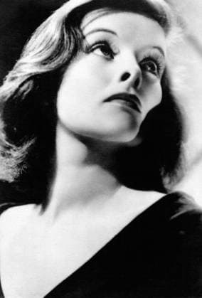 Actress Katharine Hepburn, Head and Shoulders Publicity Portrait, Looking Away, 1942  Copyright: xABxArchivex jtv001742