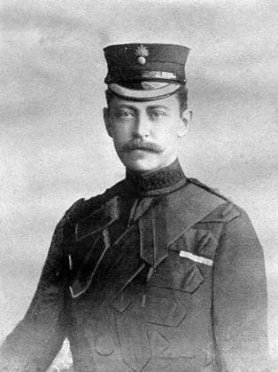 Major Count Gleichen, wounded in South Africa Major-General Lord Albert Edward Wilfred Gleichen, KCVO, CB, CMG, DSO (1863 - 1937), British courtier and soldier. Pictured in The Sketch at the time of the Second Boer War when he was wounded at the Battle of Modder River. Date: 1899  Copyright: Copyrightx(c)Geminix2023.xCredit:xGemini 11111832