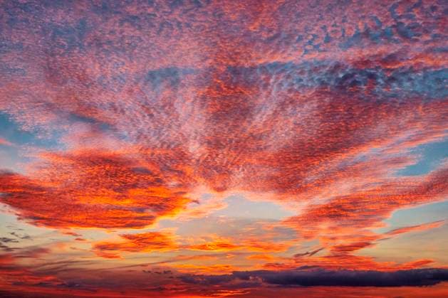 Sunset  Copyright: xCreativexSparksxImageryxLLCx(LEN)x x NA05 LEN0002