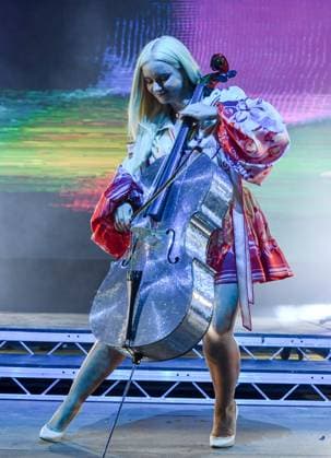 Lakefest 2023 Friday, Eastnor Castle, Herefordshire, UK Grace Chatto and her band Clean Bandit headline Friday night at Lakefest Festival 2023, Friday, Eastnor Castle, Herefordshire, UK, Credit:Jules Annan Avalon  Copyright: xJulesxAnnanx xAvalonx 0796336488