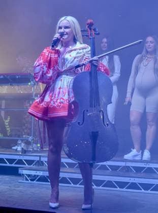 Lakefest 2023 Friday, Eastnor Castle, Herefordshire, UK Grace Chatto and her band Clean Bandit headline Friday night at Lakefest Festival 2023, Friday, Eastnor Castle, Herefordshire, UK, Credit:Jules Annan Avalon  Copyright: xJulesxAnnanx xAvalonx 0796336611