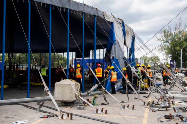 August 19, 2023, Calgary, Alberta, Canada: Cirque du Soleil and local contractors put up the big tent for the Cirque du Soleil KOOZA show in Calgary for the first time since 2019. Calgary Canada - ZUMAr123 20230819_zap_r123_004 Copyright: xBadenxRothx