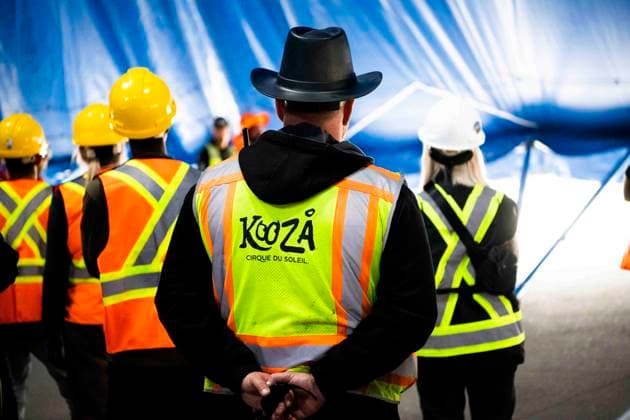 August 19, 2023, Calgary, Alberta, Canada: Cirque du Soleil and local contractors put up the big tent for the Cirque du Soleil KOOZA show in Calgary for the first time since 2019. Calgary Canada - ZUMAr123 20230819_zap_r123_016 Copyright: xBadenxRothx