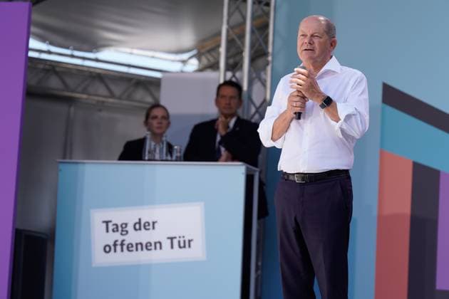 News Themen der Woche KW33 News Bilder des Tages Tag der offenen Tür 2023, Bundeskanzler Olaf Scholz Tag der offenen Tür 2023 im Bundeskanzleramt, Bundeskanzler Olaf Scholz (SPD), 20.8.2023 Berlin Berlin GER *** Open Day 2023, Chancellor Olaf Scholz Open Day 2023 at the Federal Chancellery, Chancellor Olaf Scholz SPD , 20 8 2023 Berlin Berlin GER