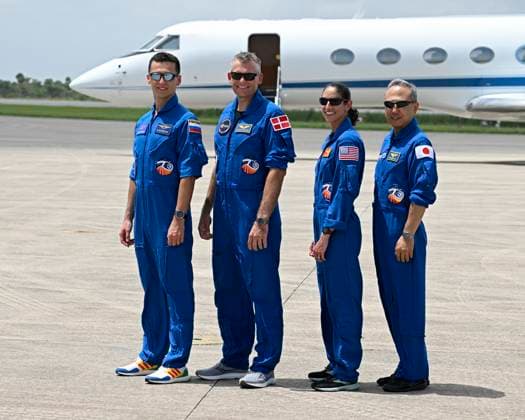 News Themen der Woche KW33 News Bilder des Tages Members of the next NASA-SpaceX crew to fly to the International Space Station, cosmonaut Konstantin Borisov, ESA Astronaut Andreas Morgensen, NASA astronaut Jasmin Moghbeli and JAXA astronaut Satoshi Furukawa (l to r) pose following their arrival at the Kennedy Space Center, Florida on Sunday, August 20, 2023.  KSP20230820002 JOExMARINO
