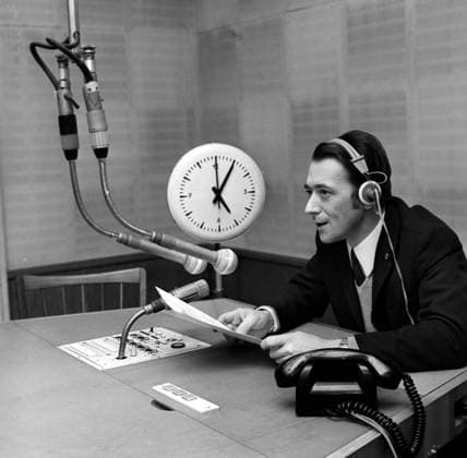 Radio DDR,Studio Karl-Marx-Stadt auf Sendung Karl-Marx-Stadt RadioDDR-Studio Karl-Marx-Stadt. Studioleiter Lothar Bellmann auf Sendung Karl-Marx-Stadt Sachsen DDR *** Radio GDR,Studio Karl Marx City at Broadcast Karl Marx City RadioDDR Studio Karl Marx City Studio manager Lothar Bellman at Broadcast Karl Marx City Saxony GDR RadioDDRKmst6-120571