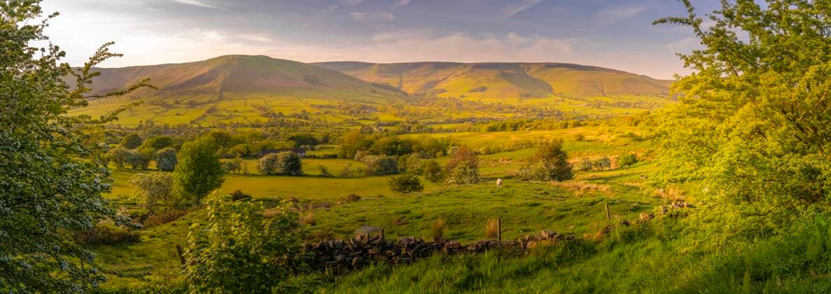 View of landscape toward Edale village in spring, Derbyshire Dales, Peak District National Park, Derbyshire, England, United Kingdom, Europe Copyright: FrankxFell 844-30259 RECORD DATE NOT STATED