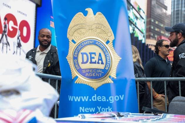 RECORD DATE NOT STATED National Fentanyl Prevention and Awareness Day. (NEW) National Fentanyl Prevention and Awareness Day. August 21, 2023, New York, USA: People, mostly affected families and Drug Enforcement Administration (DEA) agents and Frank A. Tarentino III, responsible for DEA, New York division, gathered together at Times Square on Monday (21) to observe National Fentanyl Prevention and Awareness Day which is established in remembrance of those lost to illicit fentanyl poisoning and to acknowledge the devastation this drug has brought to hundreds of thousands of affected family members and friends. This is very important as the death toll rises and more families grieve, advocates and affected family members are taking initiative to bring forth this awar  Copyright: xLecoxVianax