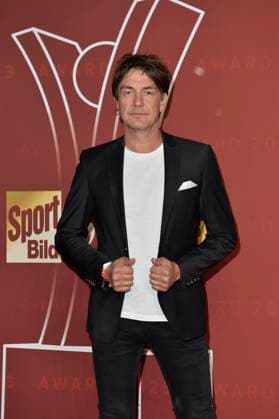 Matze Knop bei der Ankunft zu der Verleihung des SPORT BILD-Awards in der Fischauktionshalle in Hamburg. 21.08.2023