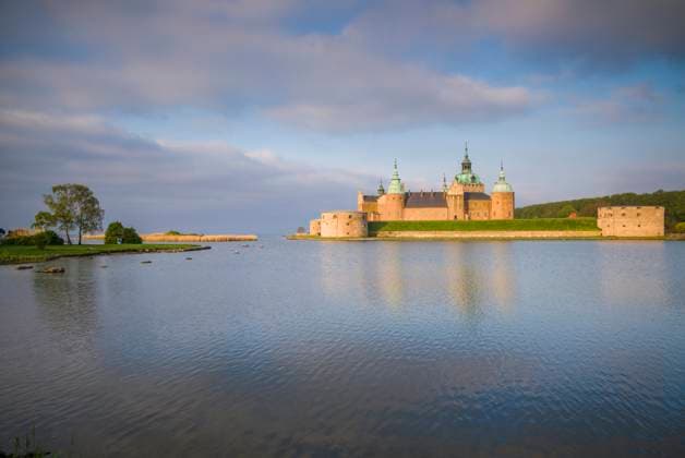 Sweden, Kalmar, Kalmar Slott castle, dawn  Copyright: xWalterxBibikowx x EU28 WBI1740