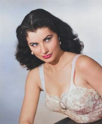Ruth Hampton, half-length Publicity Portrait for the Film, Law And Order , Universal Pictures, 1953  Copyright: xABxArchivesx jtv017135