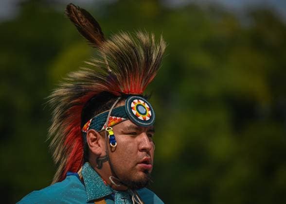 2Spirit Powwow Opens Edmonton Pride 2023 EDMONTON, CANADA - AUGUST 24, 2023: Men s Fancy Dancer during the Beaver Hills 2Spirit Powwow in Edmonton s Churchill Square on the opening day of the Edmonton Pride Festival, on August 24, 2023, in Edmonton, Alberta, Canada. Edmonton Canada  Copyright: xArturxWidakx originalFilename: widak-2spiritp230824_npCY4.jpg