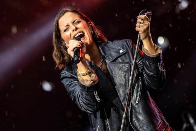 Stefanie Kloß von Silbermond live auf dem Domplatz. Erfurt, 27.08.2023 *** Stefanie Kloß from Silbermond live on the cathedral square Erfurt, 27 08 2023 Foto:xM.xKremerx xFuturexImagex silbermond_3817