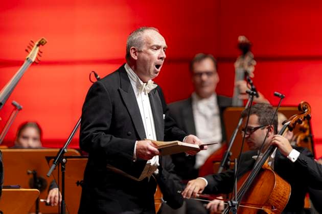 James Gilchrist (Tenor). Abschlusskonzert: Händels »Messiah«, K189, Schleswig-Holstein Musik Festival, 27.08.23 Lübeck Schleswig-Holstein Germany Copyright: xAgentur54Gradx xFelixxKoenigx
