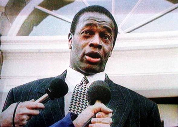 PHOTO NEWS SERVICE, OLD BAILEY PIC SH PHOTO NEWS SERVICE, OLD BAILEY PIC SHOWS FOOTBALLER AND TV PERSONALITY JUSTIN FASHANU. AN INQUIY INTO HIS DEATH WAS HELD TODAY (09-09-98) AT POPLAR CORONERS COURT. A VERDICT OF SUICIDE WAS RECORDED. PIC BY JACK HILL, Credit:Avalon  Copyright: xAvalonx 0502383698