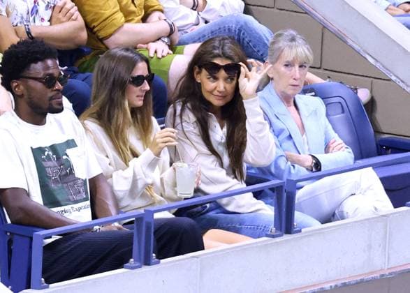 Entertainment Themen der Woche KW35 Entertainment Bilder des Tages Katie Holmes Attends US Open - NYC Actress Katie Holmes attends the Coco Gauff s game at The US Open in New York City, NY, USA on September 1, 2023. Photo by Dylan Travis ABACAPRESS.COM New York City NY United States  Copyright: xDylanxTravis ABACAx 865979_011 DylanxTravis ABACAx 865979_011