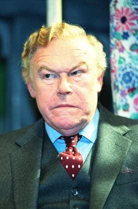 TIMOTHY WEST British Actor In a new production of Harold Pinter s play The Birthday Party COMPULSORY CREDIT: UPPA Photoshot Photo UGL 016061 A-11a 21.04.1999 TIMOTHY WEST British Actor In a new production of Harold Pinter s play The Birthday Party COMPULSORY CREDIT: Starstock Photoshot Photo UGL 016061 A-11a 21.04.1999, Credit:Photoshot Avalon United Kingdom  Copyright: xPhotoshotx xAvalonx 0502507945